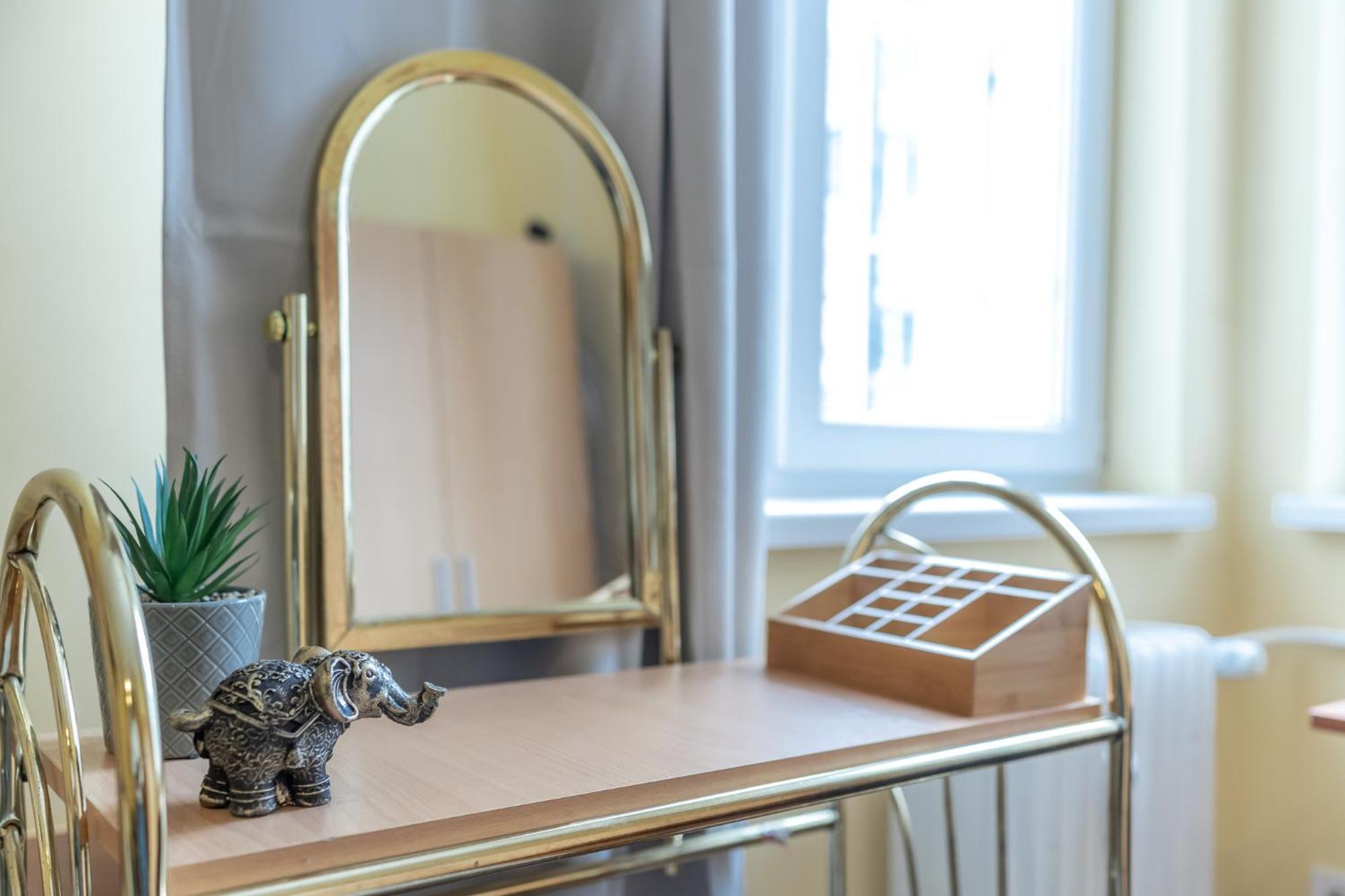 Vintage By Ndk And Vitosha Blvd With Free Secured Parking Appartement